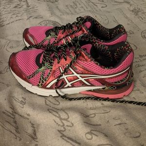 Asics gel women size 7
